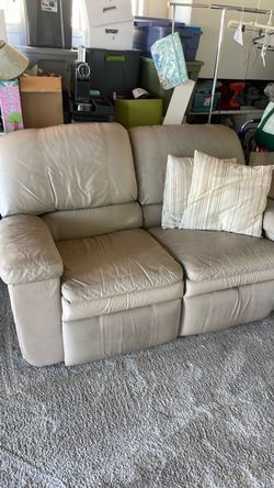Lazy boy love seat