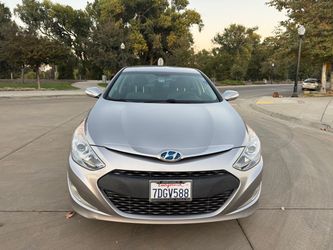 2013 Hyundai Sonata Hybrid