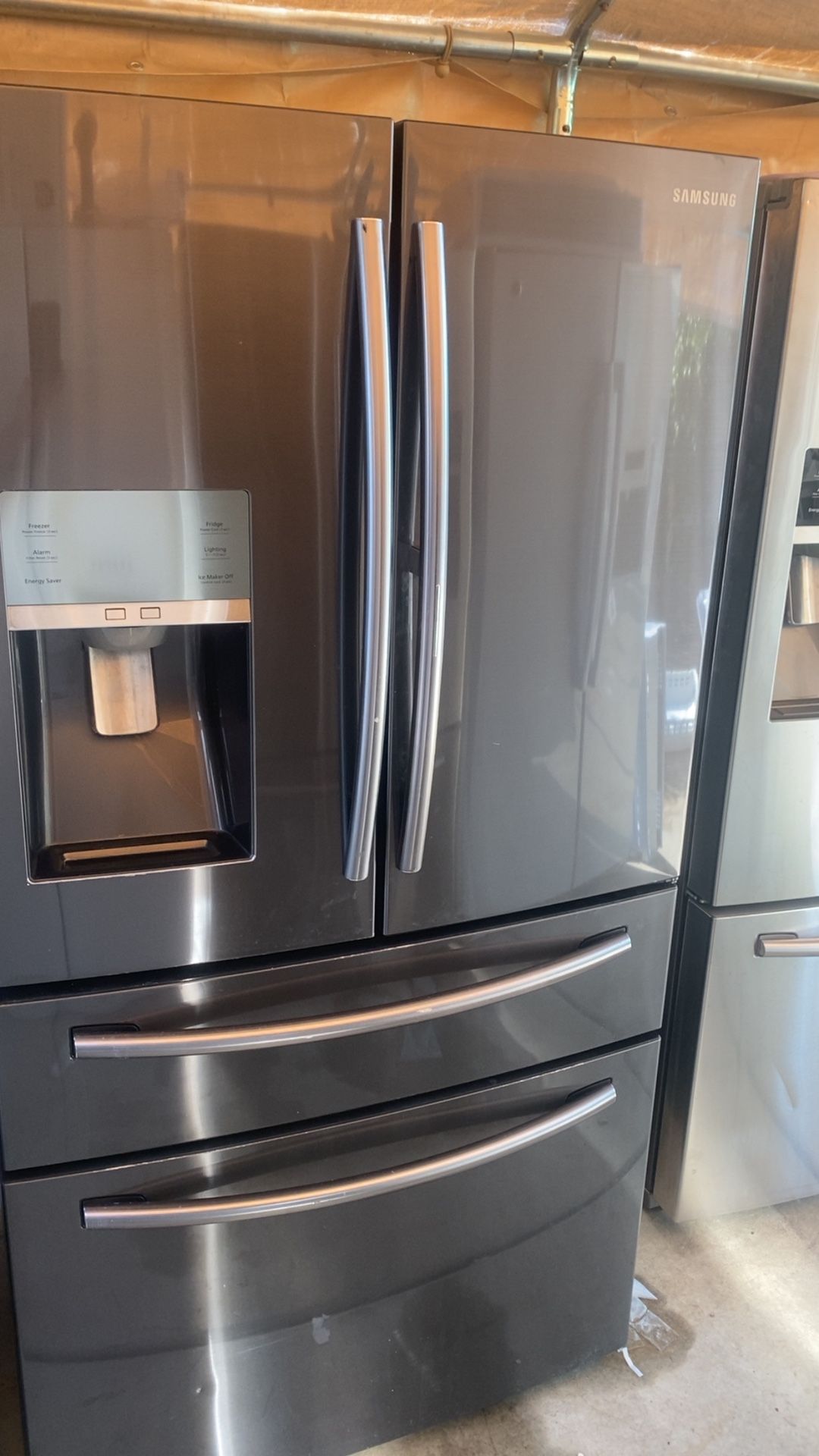 Refrigerator