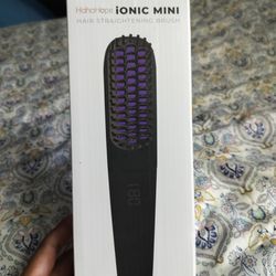 Mini Ionic Hair Straightning Brush, Portable Hot Comb, Pro 450 Million Negative Ions, 25s Heat-up & Safe Auto-Off, 9 Temp display & Dual Voltage, NEW!