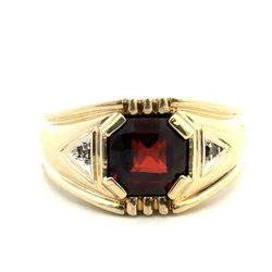 Men’s 10k Yellow Gold Garnet Ring Band Size 10 GP3127469
