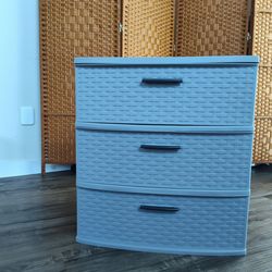X Large Drawer Wide Weave Tower, Plastic Décor Drawers with Pull Handles, Gray