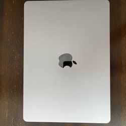 MacBook Air M2 