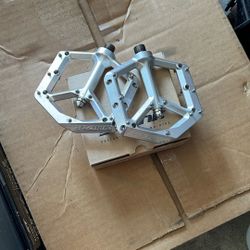 Spank Spike Pedals 