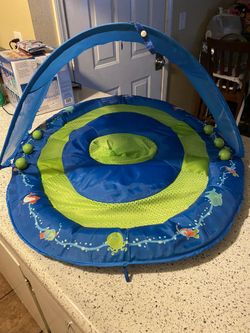 Baby Floutie With Canopy