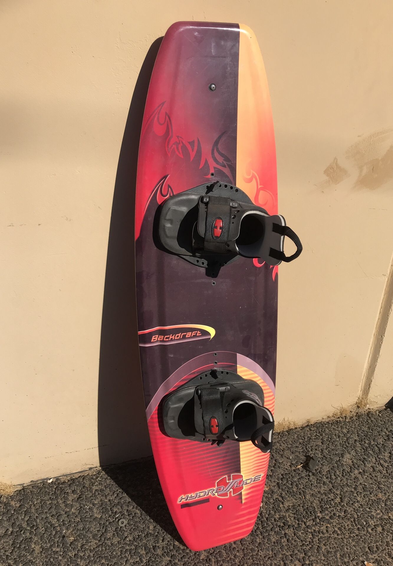 Hydroslide “Backdraft” wake board wakeboard with fins and adjustable boots