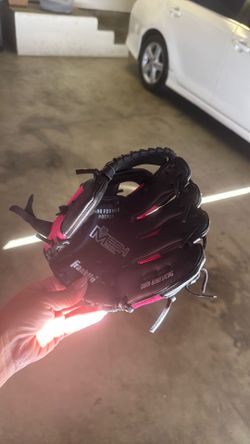 Franklin softball glove
