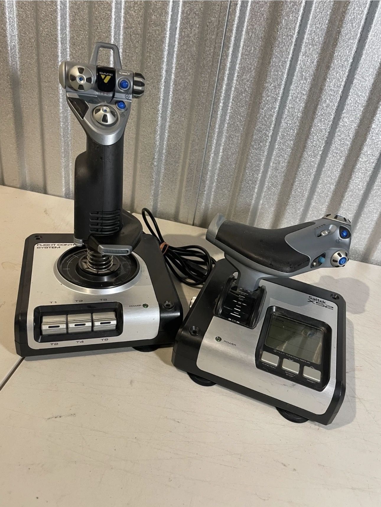 Logitech G Saitek X52 Pro Flight Hotas