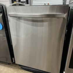 Samsung 24 in. Top Control Tall Tub Dishwasher in Fingerprint Resistant Stainless Steel 