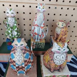 Jim Shore  Cat Statues