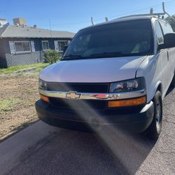 2009 Chevrolet Express Cargo Van