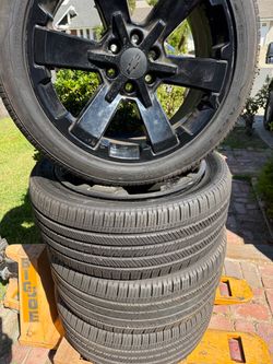 Chevrolet Black Alloy Wheels with Tires Set
