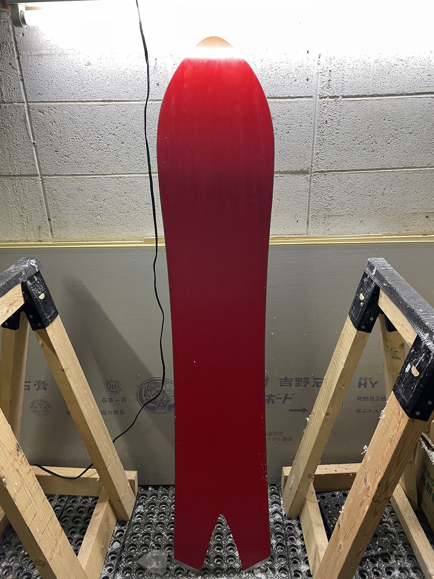 Korua Dart 152 Snowboard for Sale in Lawndale, CA - OfferUp