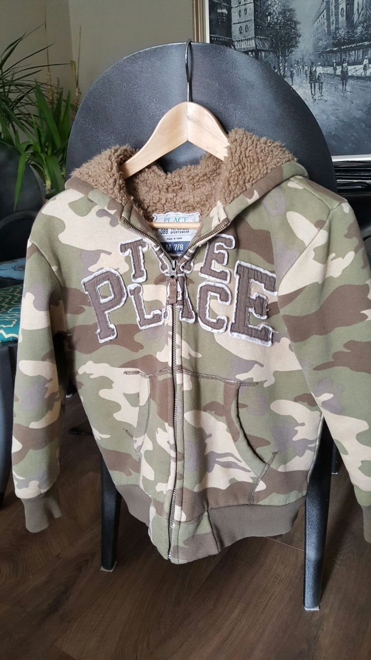 Boys jacket ages 7-8