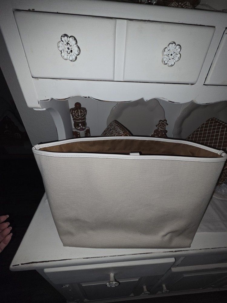 Coach Gold/ Khaki Insert