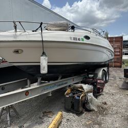 Boat Rinker No Motor 