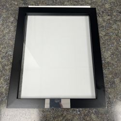 📸 Black Glass Front Picture Frame – 11x14 (Approx)  (We have 20 frames available at 12.00 each )
