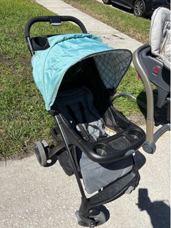 Graco click connect car seat and stroller