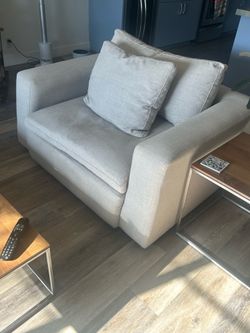 Needs to go! New sofa is arriving.High end low profile.