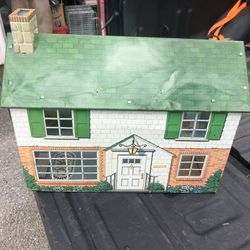 Old Tin Doll House