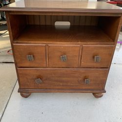 End Table/Tv Stand