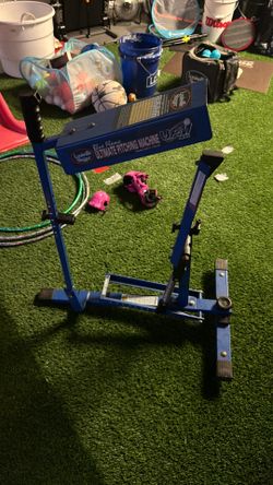 Louisville slugger pitching machine