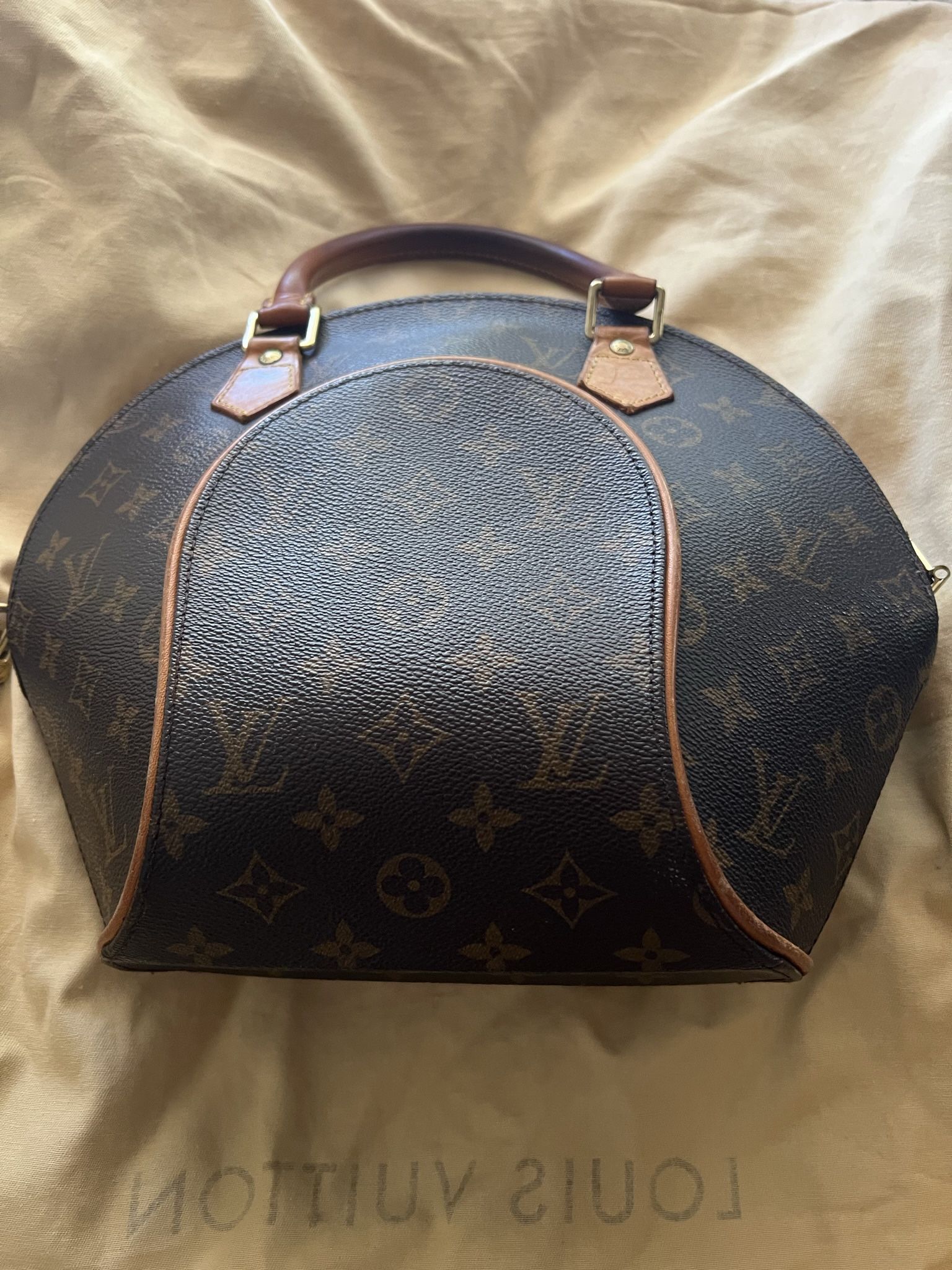 Sell Or Buy A Used Louis Vuitton