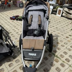 Thule Jogging Stroller