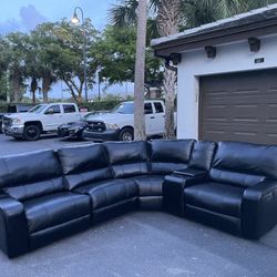 Couch/Sofa Sectional - Recliner - Leather - Black - Delivery Available 🚛
