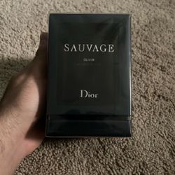 Colognes And Perfumes 