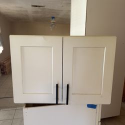 Above Stove White Shaker Door Cabinet