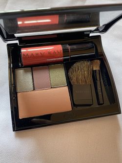 Mary Kay Compact Filled