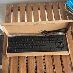 Dell Wired Keyboard (2 Available)