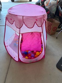 Foldable Kids ball pit w/ balls