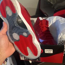 Jordan 11 Win Like 96 Never Worn Size 9.5