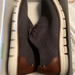 Men’s 12  Nautica shoes  negotiable