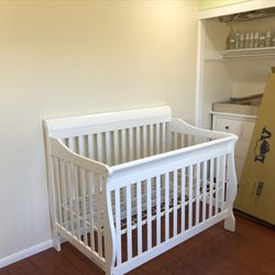 Baby Crib/toddler Bed Conversion 