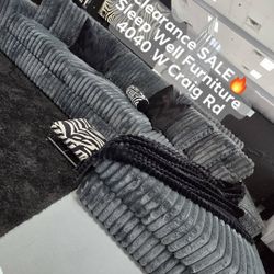 ✨️XL Sectional Sofas✨️ Furniture Queen Bedrooms, Dining Avail