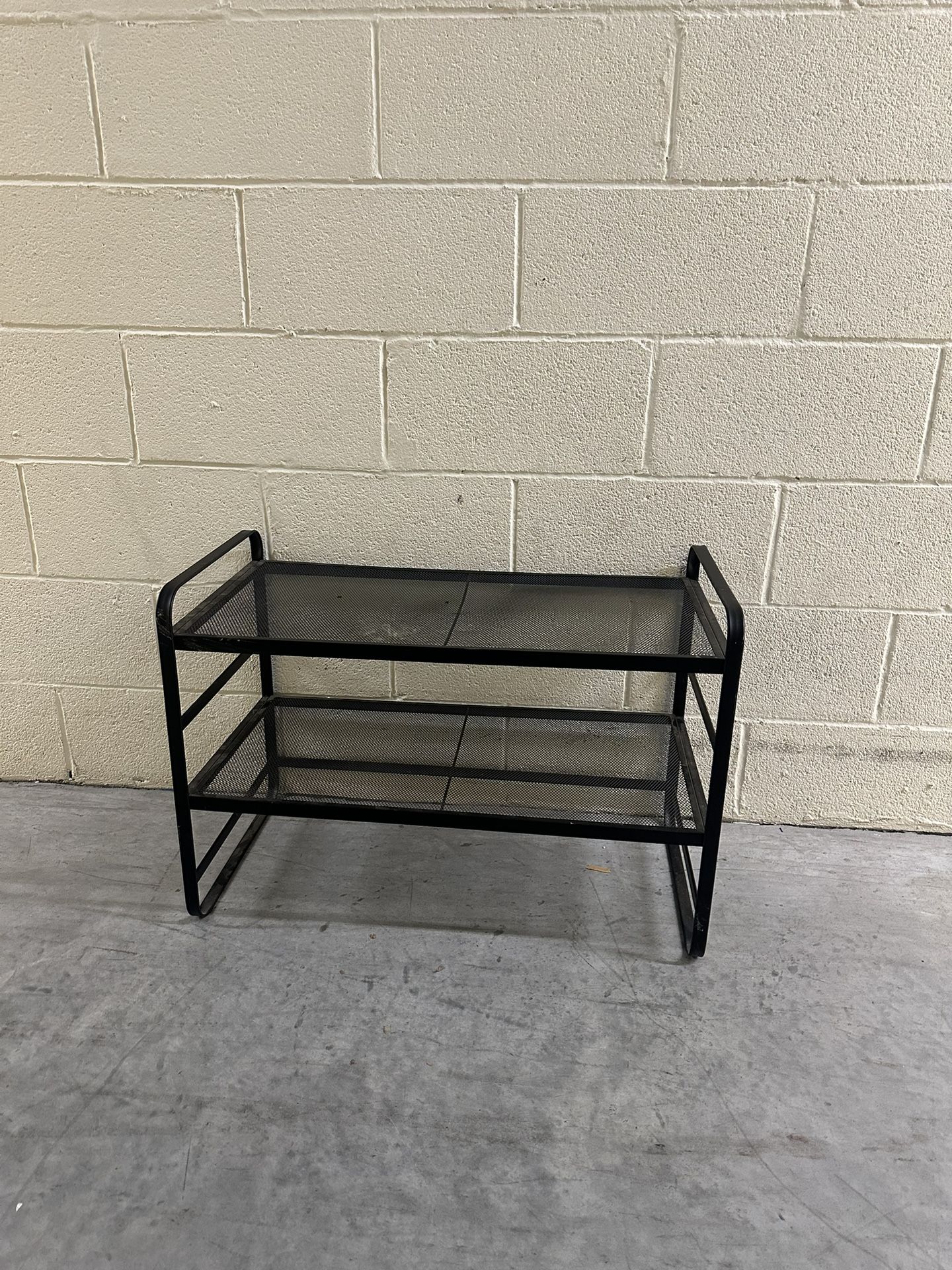 Black shoe rack