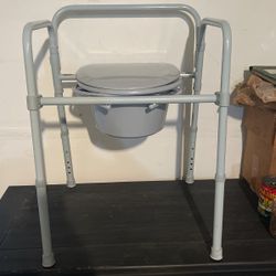 Bedside Commode/ Toilet 