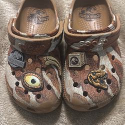 Jurassic World Crocs
