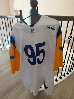 Rams Myles Garrett authentic jersey (XL)