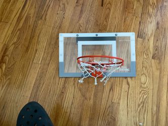 spalding-180-arena-slam-over-the-door