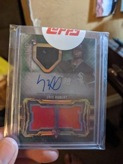 2020 Topps Triple threads Luis Robert Auto Relic Card Emerald /50