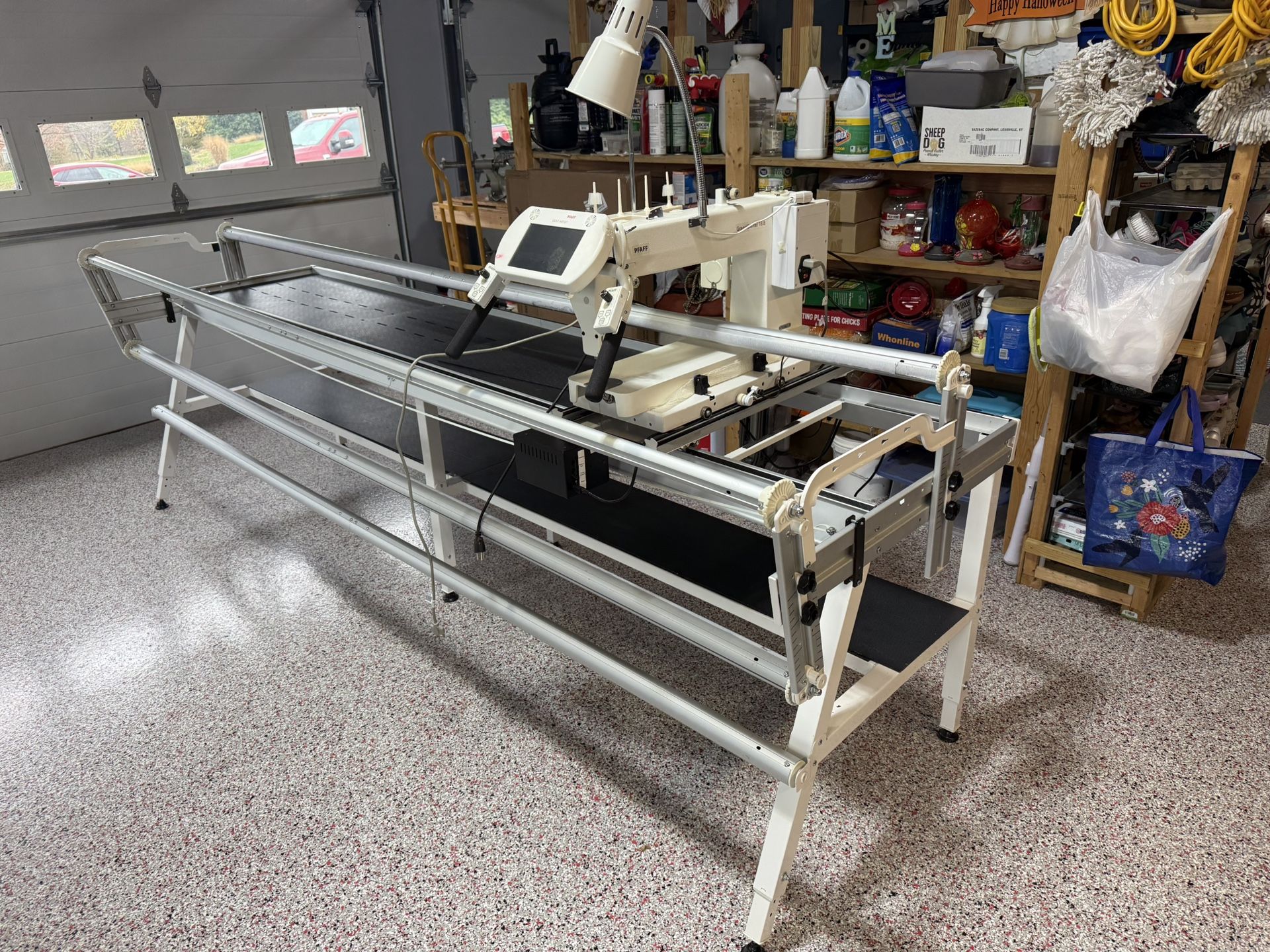 Pfaff Long arm Quilting Machine 18.8  On Imperial Frame