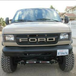  Ford E-350