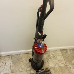 Dyson Upright Vacuum 