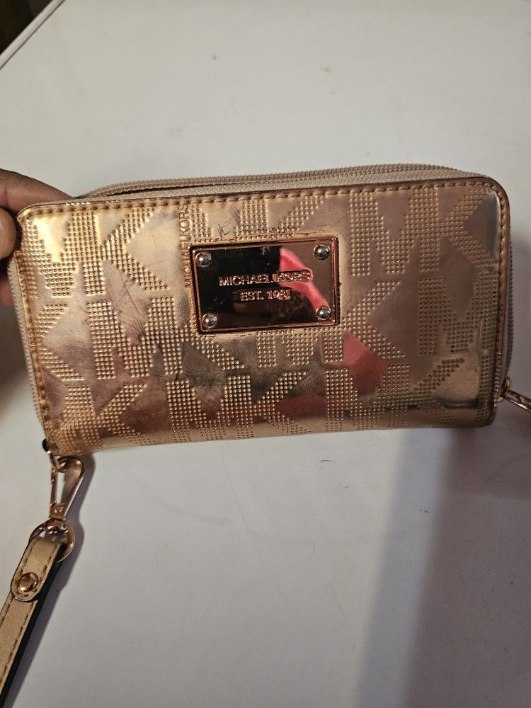 Michael Kors Wallet $30 Each Coach Purse With Wallet $60