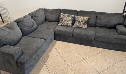 Large Gray Fabric Sectional Sofa