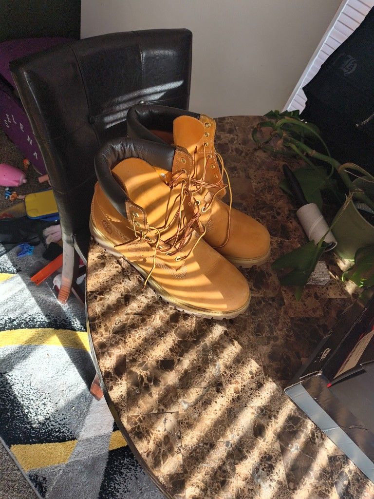 Timberland Boots Great Shape